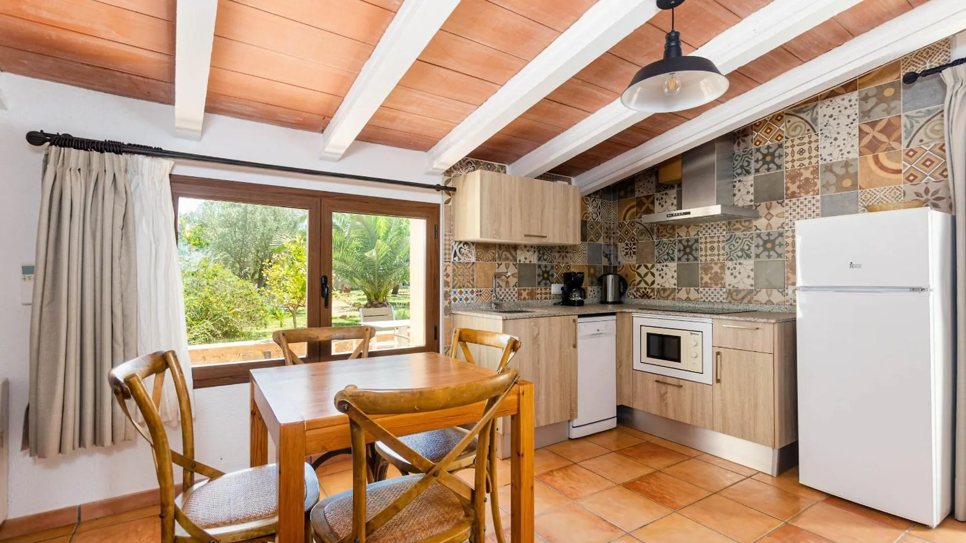 Yourhouse Agroturismo Can Porreti La Soll Lloret de Vistalegre Apartment
