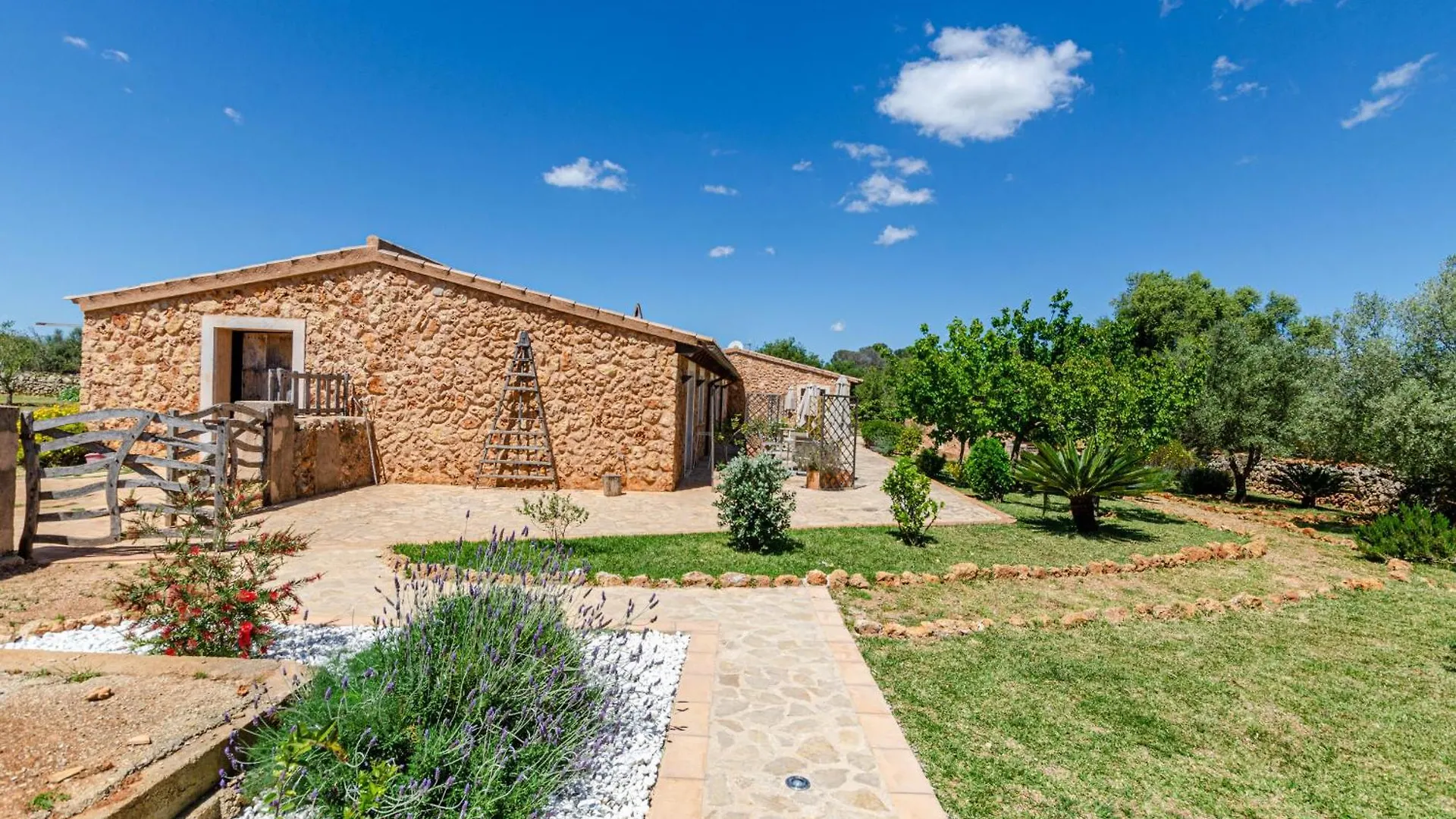 Apartment Yourhouse Agroturismo Can Porreti La Soll Lloret de Vistalegre