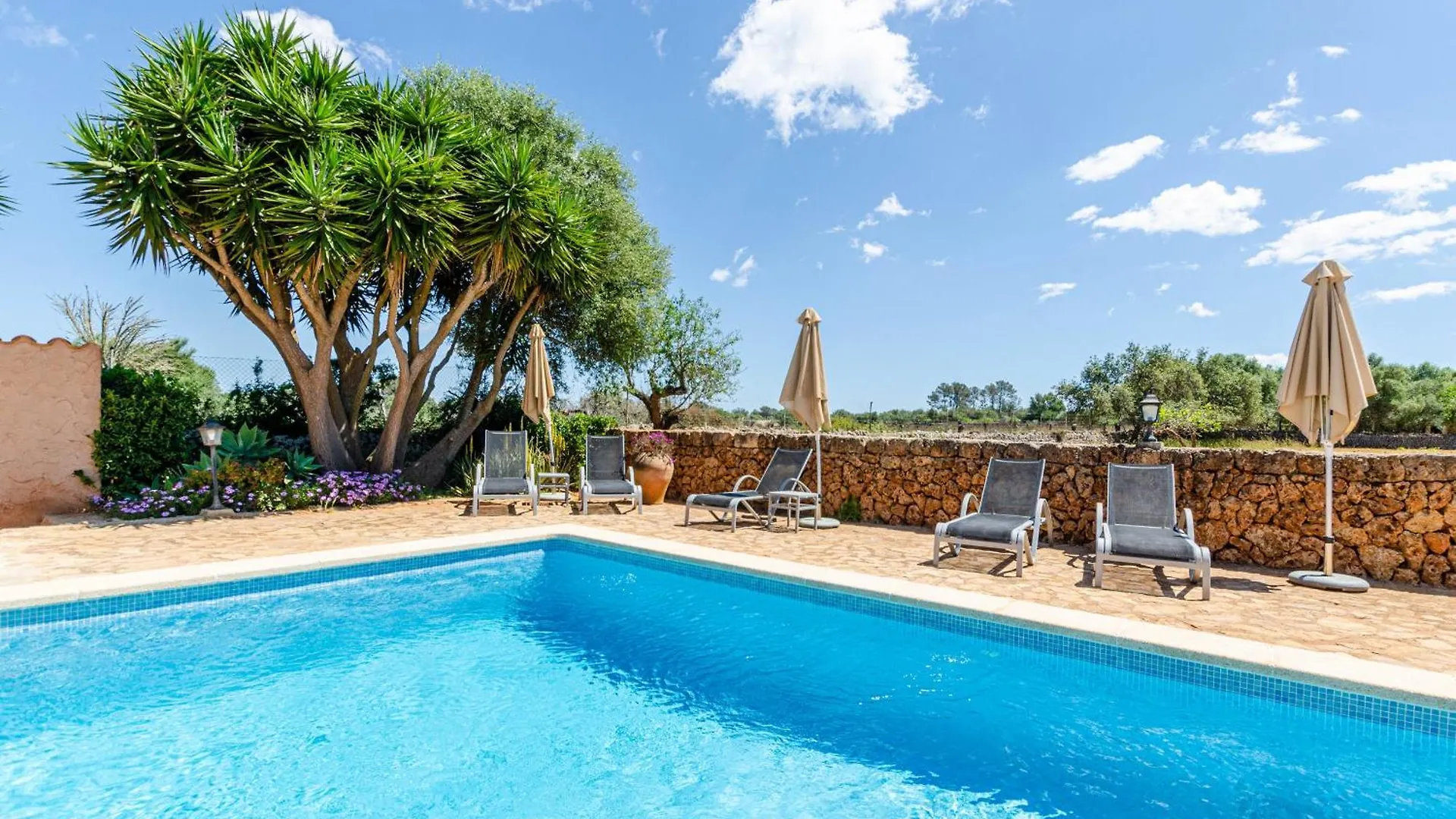 Apartment Yourhouse Agroturismo Can Porreti La Soll Lloret de Vistalegre Spain