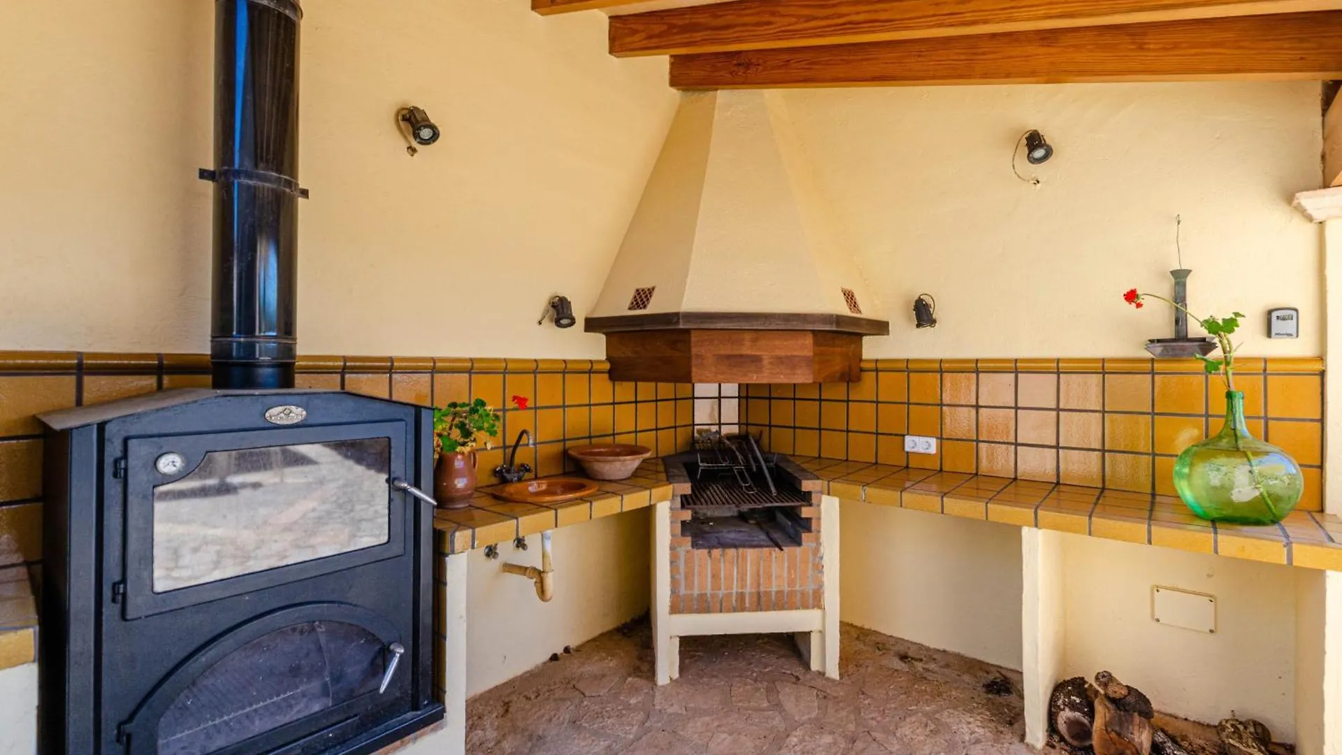 Yourhouse Agroturismo Can Porreti La Soll Lloret de Vistalegre Apartment